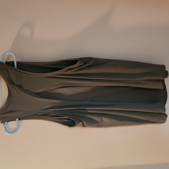 Lululemon Open Up Tank Size 4 - Picture 2 of 4
